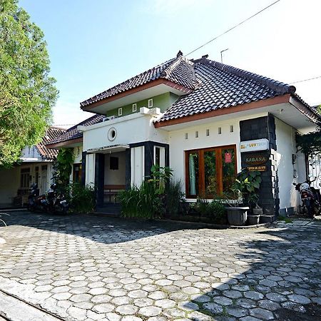 Zen Rooms Sabana Urip Sumoharjo Jogjacarta Exterior foto